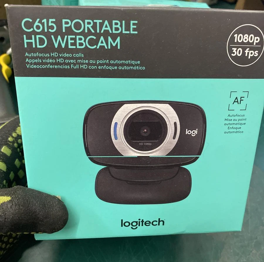 Logitech HD Portable 1080p Webcam C615 with Autofocus (960-000733) 