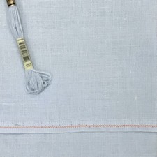 Zweigart Belfast 32 count linen Blue Grey 18x 27 cross stitch light sky plein