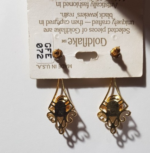 14 Kt Gold Plated mounting GOLD FLAKE EARRINGS - Picture 9 of 9