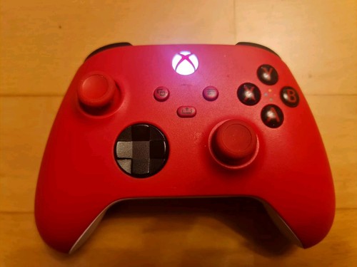 Official Xbox One/Series S X Wireless Controller Pulse Red Tested Works W/ Crack - Picture 1 of 11