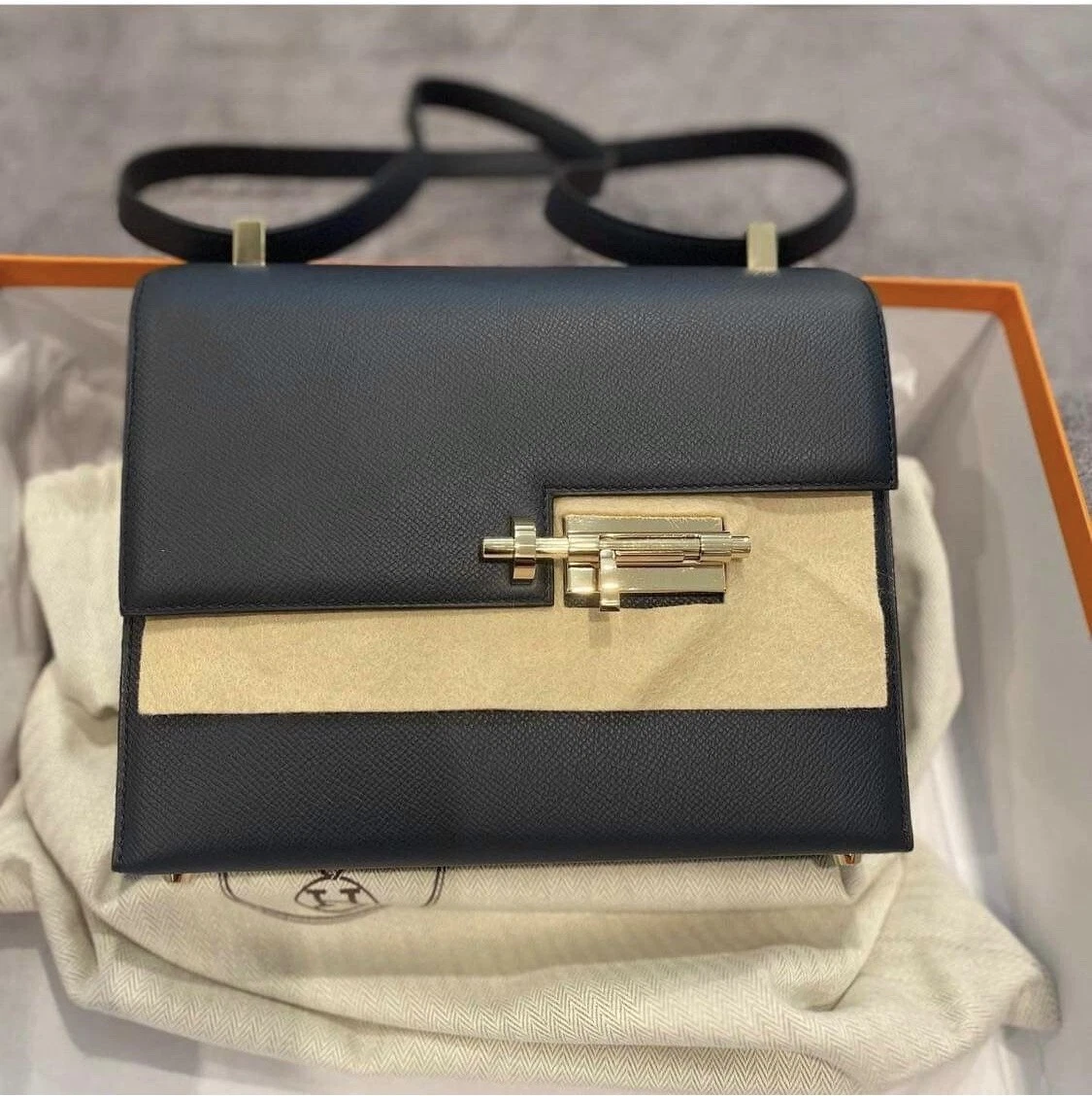 Hermes verrou 23 Clearance