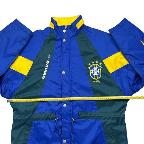 VTG 90s BRAZIL NATIONAL TEAM UMBRO PADDED JACKET SOCCER CBF SIZE M - 第 14/14 張圖片