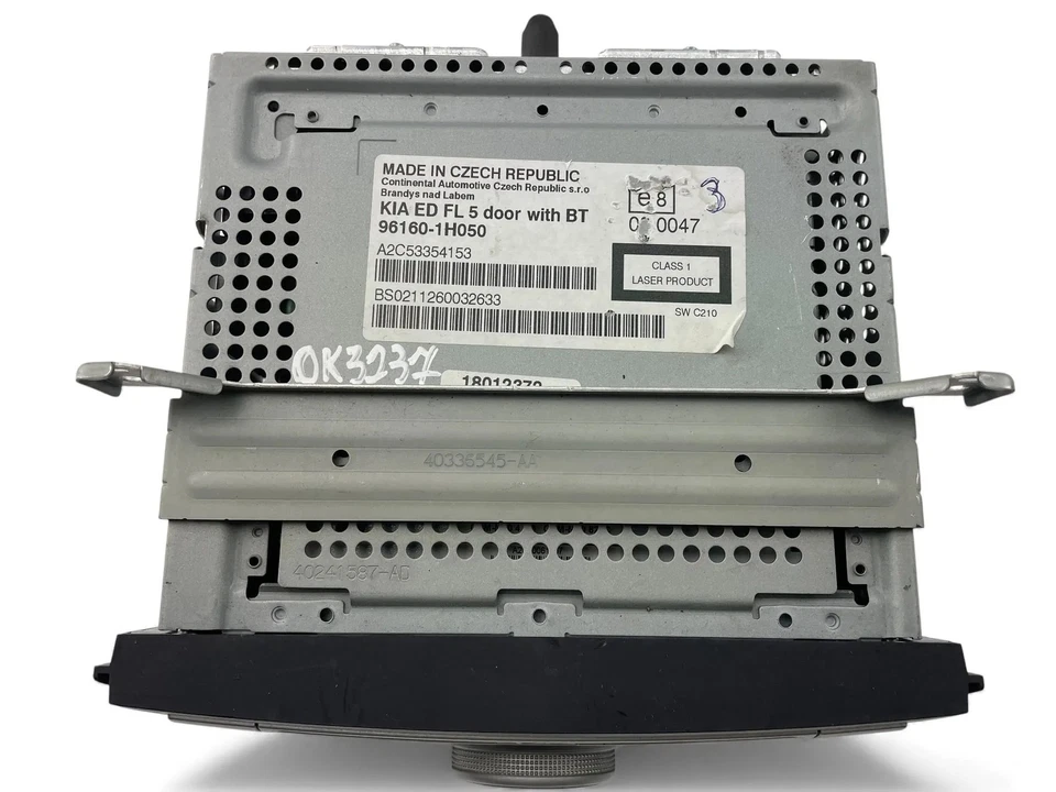 KIA CEE'D Hatchback ED Musik-Player ohne GPS 96160-1H050 2008 33538001 - Bild 3 von 4