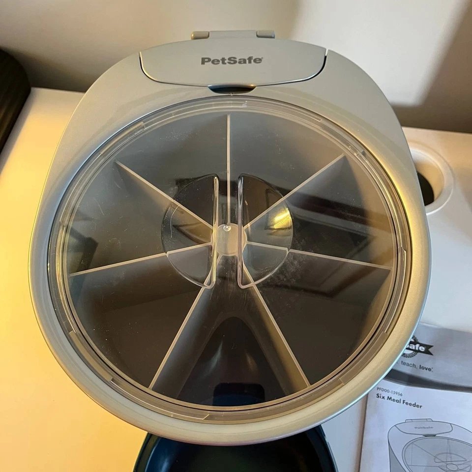 PetSafe Six Meal Feeder – Automatic Pet Feeder - Image 4 of 4