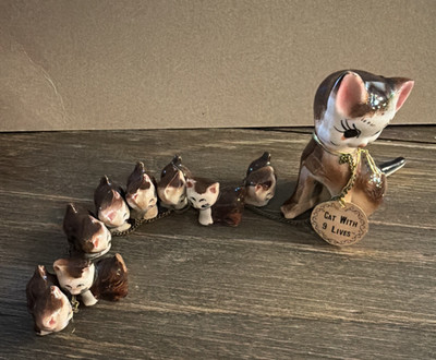 Vintage Mother Cat 8 Kittens On Chain Japan Figurines Cat With 9 Lives Tag READ