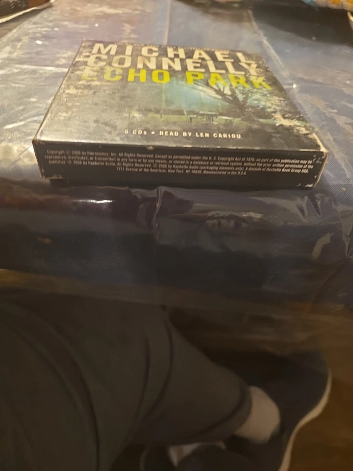 Book On Cd By Michael Connelly  Echo Park Abridged 5 CD Version Foto 3 de 4