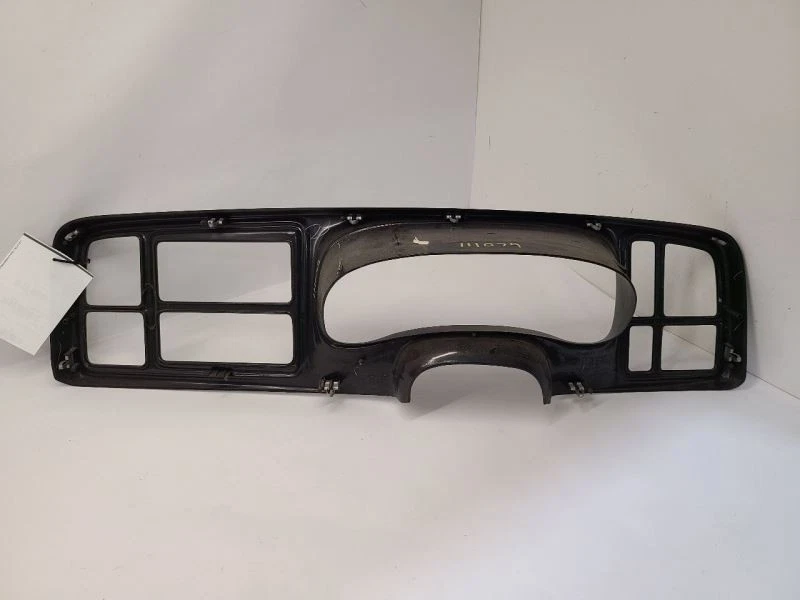 Chevrolet Silverado 2500 1999-02 tablero radio velocímetro embellecedor bisel  Foto 4 de 4