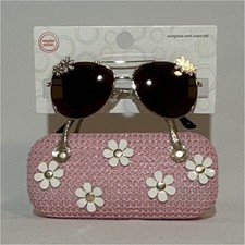 Wonder Nation Girls Straw Daisies Sunglasses  Pink Daisy Case Set