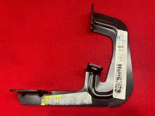 Genuine GM OEM-Running Board Step Bracket 15203597 OE Factory Original Item NOS