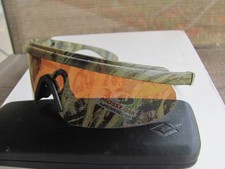 MENS MOSSY OAK SUNGLASSES WRAP HUNTING CAMOUFLAGE LENS BROWN. PRE OWNED