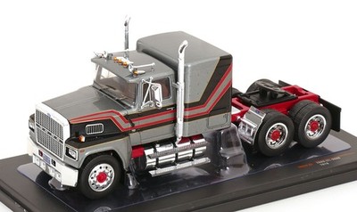 1:43 Ixo Ford LTL 9000 1978 greymetallic/black/red