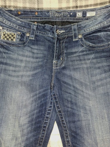 Miss Me Signature Rise Boot Jeans Size 32x31 Check Out My PICTURES - Picture 4 of 9