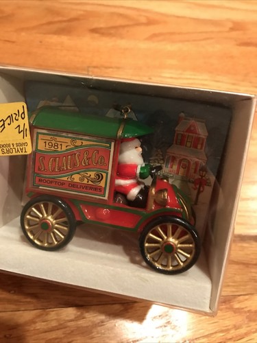 HALLMARK KEEPSAKE 1981 S CLAUS DELIVERIES ORNAMENT TREE SANTA - Picture 3 of 6