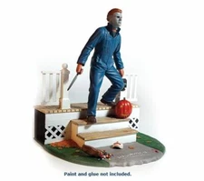 Halloween Michael Myers 1:8 Scale Light Up Model Kit Halloween Horror Slasher