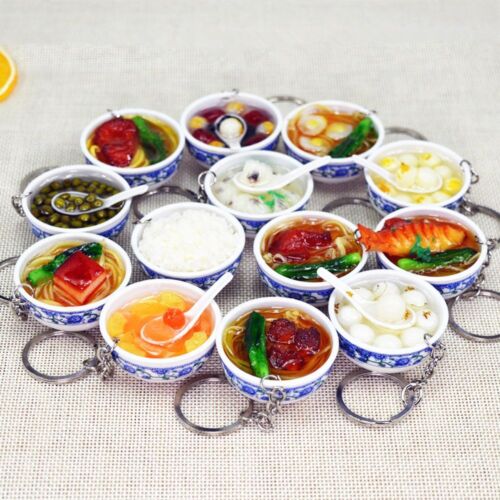 Blue And White Porcelain Mini Key Ring Simulation Food Keychain Chinese Food - Afbeelding 1 van 37