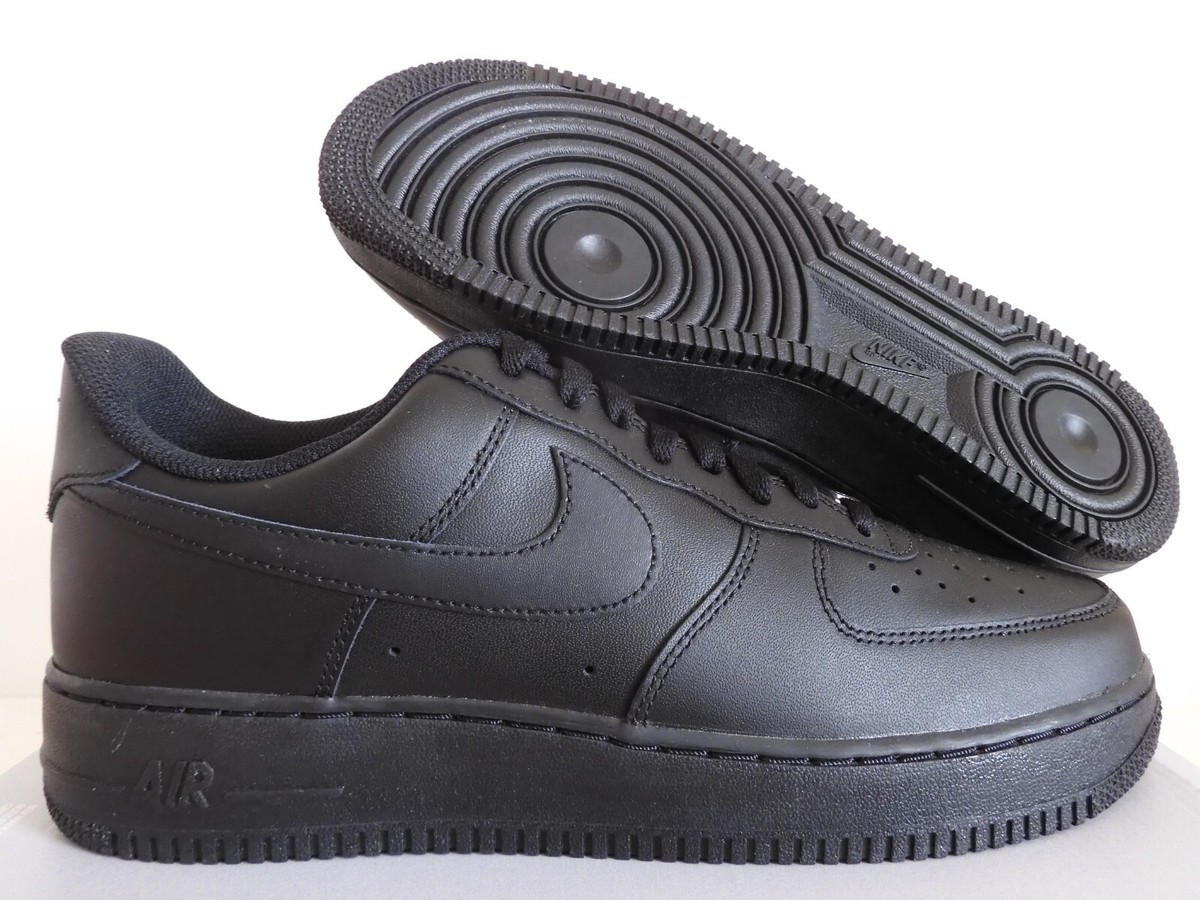 ★Nike★ Air Force 1 07 M Black CW2288001 CW2288-001 Nike Air Force 1 '07 Low Men's Size 10.5 Basketball Shoe