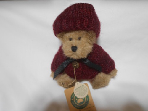 Boyds Bears "Kayla Mulbeary" Plush w/ Sweater & hat Archive Collection 1979 NICE - Picture 2 of 13