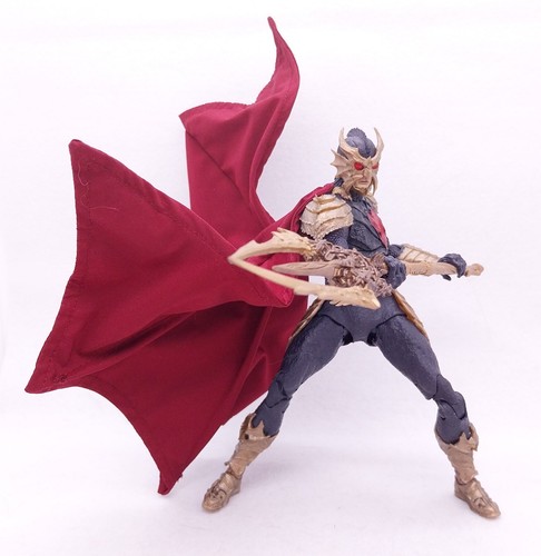 McFarlane Toys AQUAMAN COMIC Ocean Master Dedicated Wire Deep Red Cape - 第 5/9 張圖片