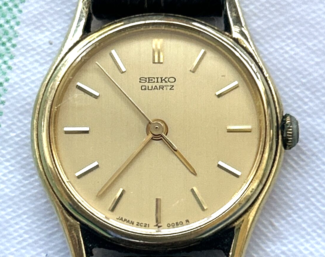 Seiko Watch Women Gold Tone Round 2C21-0029 Brown Leather Seiko Watch Women Gold Tone Round 2C21-0029 Brown Leather