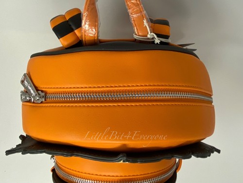 Loungefly Nightmare Before Christmas EXCLUSIVE GITD Cameo Mini Backpack & Wallet - Picture 15 of 24