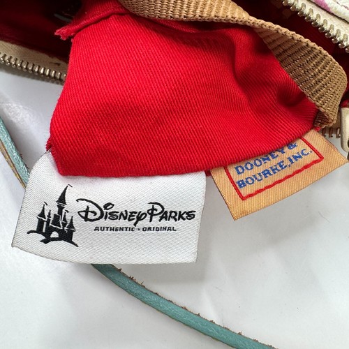 Disney Dooney & Bourke White Sketch Icons Crossbody Letter Bag Disney Land - Picture 10 of 20