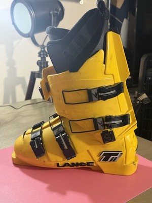 Lange Men s Alpine Ski Boots 10.5 Yellow/Black Medium Flex 100mm Last Vintage