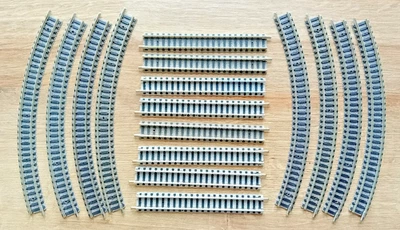Fleischmann Picollo N Gauge Track. Starter Radius 2 Oval. 16pcs. Ballasted. NEW. - Image 1 of 3