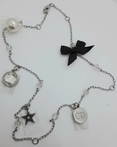 COLLANA CHRISTIAN DIOR 20" ARGENTO CHARM STILE FIOCCO STELLA PERLA PRISMA NUOVA