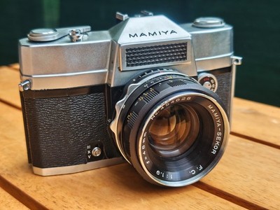  Mamiya/Sekor Mamiya  Kamera Camera  +lens Mamiya 1.9/48mm  