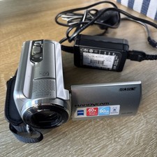 Sony Handycam DCR-SR58 Digital Camcorder with Charger 2000x Zoom HDD
