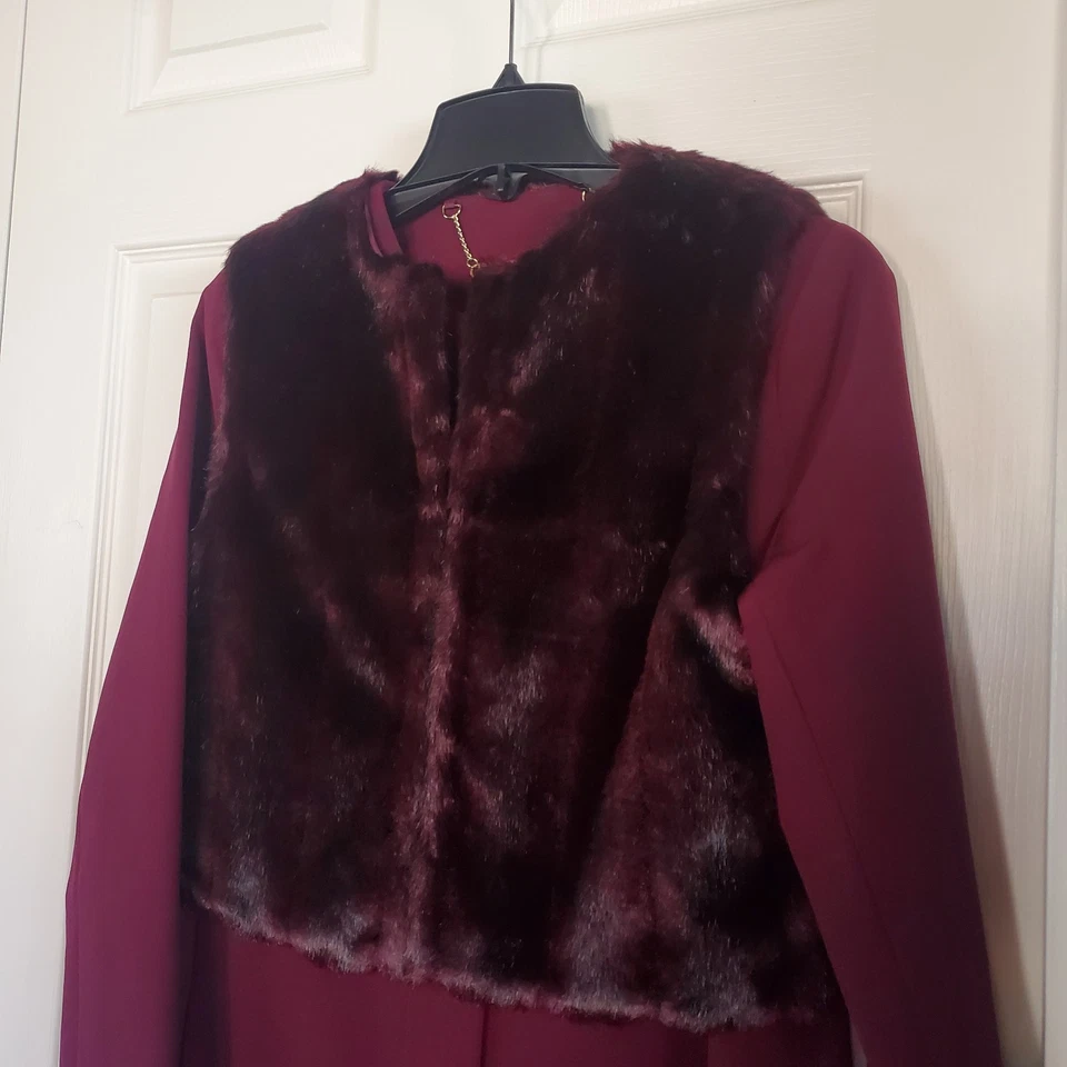 Colete removível IMAN Platinum Collection pele sintética borgonha abotoado tamanho XS - Imagem 2 de 4