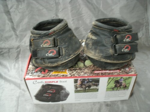 Set Of 2 Cavallo Simple Boot Horse Equine Protection Trail Hoof Boots Size 3