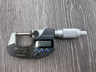 Mitutoyo 0 1"/25mm Digital Micrometer (293 334 30) in excellent condition