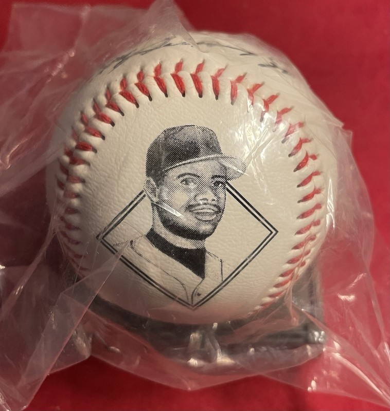 Vintage Ken Griffey Jr Commemorative Printed Signature Baseball Mariner W/ Stand