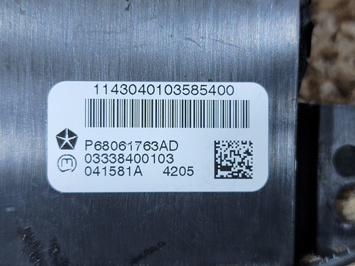 CHRYSLER/DODGE/JEEP WIRELESS IGNITION NODE RECEIVER MODULE W/ keys - Picture 10 of 16