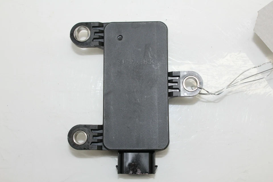 2013 Hyundai Genesis Coupe 2.0T YAW SENSOR USED OEM 95690-3J100 - Image 4 of 4