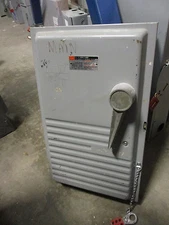 FPE 1236R Disconnect 200 Amp 600 Volt 3PH 3W Fusible Vintage