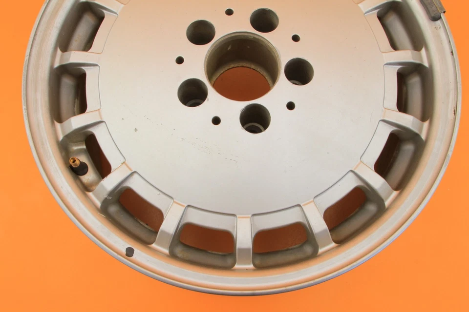 Mercedes Benz 300SL 500SL 600SL OEM Silver 16" Inch Wheel Rim 1294000102 - Image 3 of 4