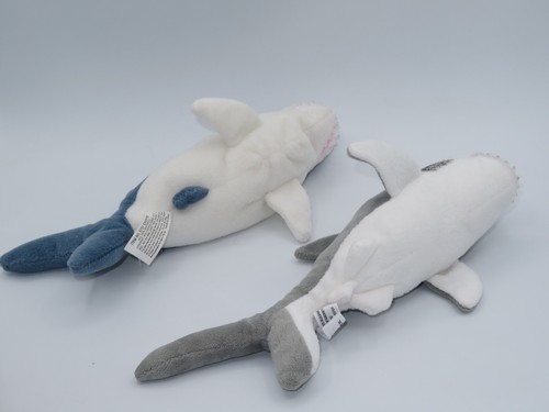 Peluche Tiburón Punta Negra Aurora Eco Nation 14" 2020 - Imagen 5 de 9