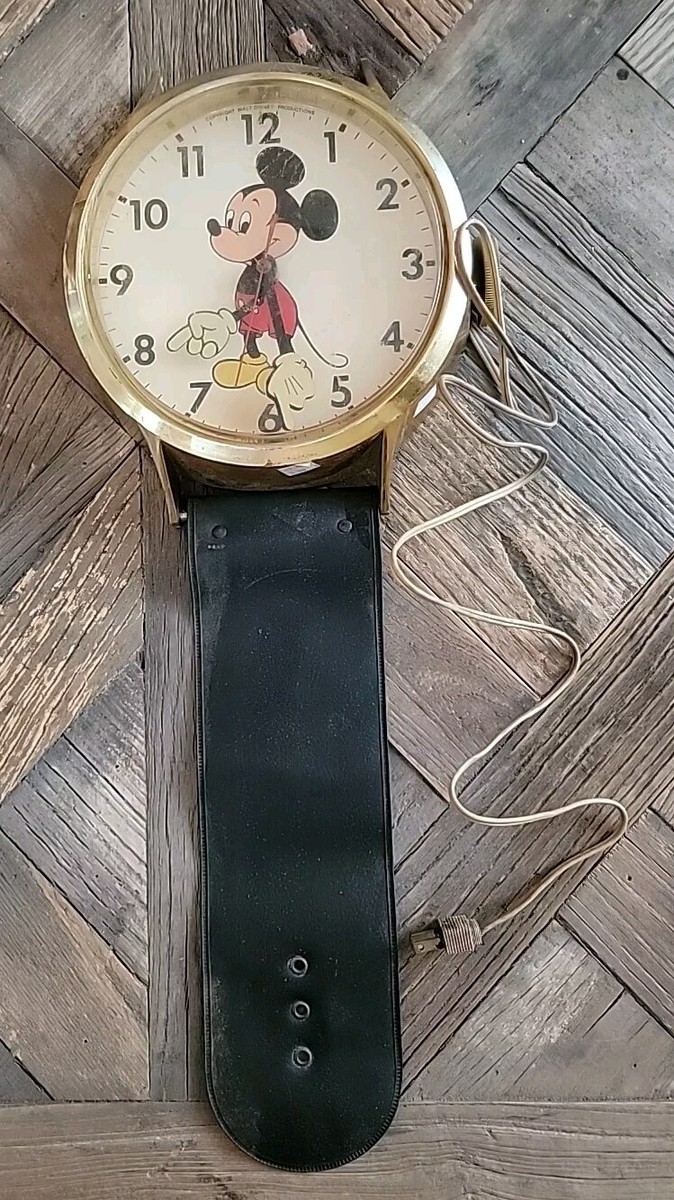 Vtg Mickey Mouse Giant Wrist Watch Wall Clock Welby Elgin Disney