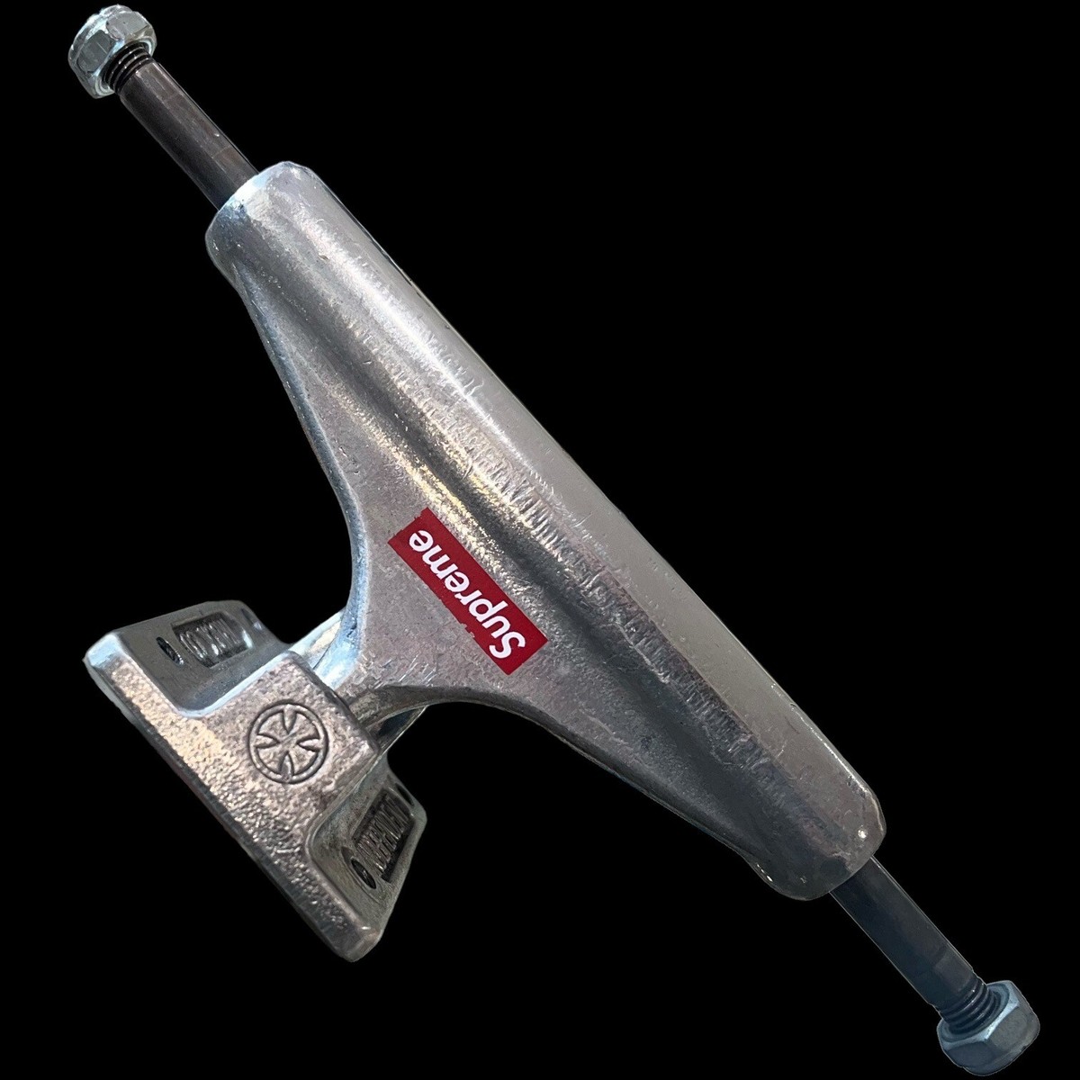 Supreme X Independent Stage 11 Skateboard Trucks SIZE 129 Supreme X Independent Stage 11 Skateboard Trucks SIZE 129