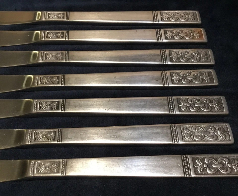 Cuchillos de mantequilla Imperial International CORTINA 7 cubiertos de acero inoxidable Corea IIC Foto 3 de 4