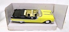 National Motor Museum Mint FRSTAR 1955 Pontiac Starchief 1/43 Diecast Car w/ Box
