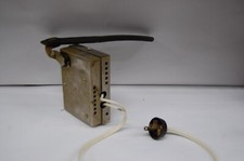 D3   VINTAGE KNEE CABINET Sewing Machine Speed Controller