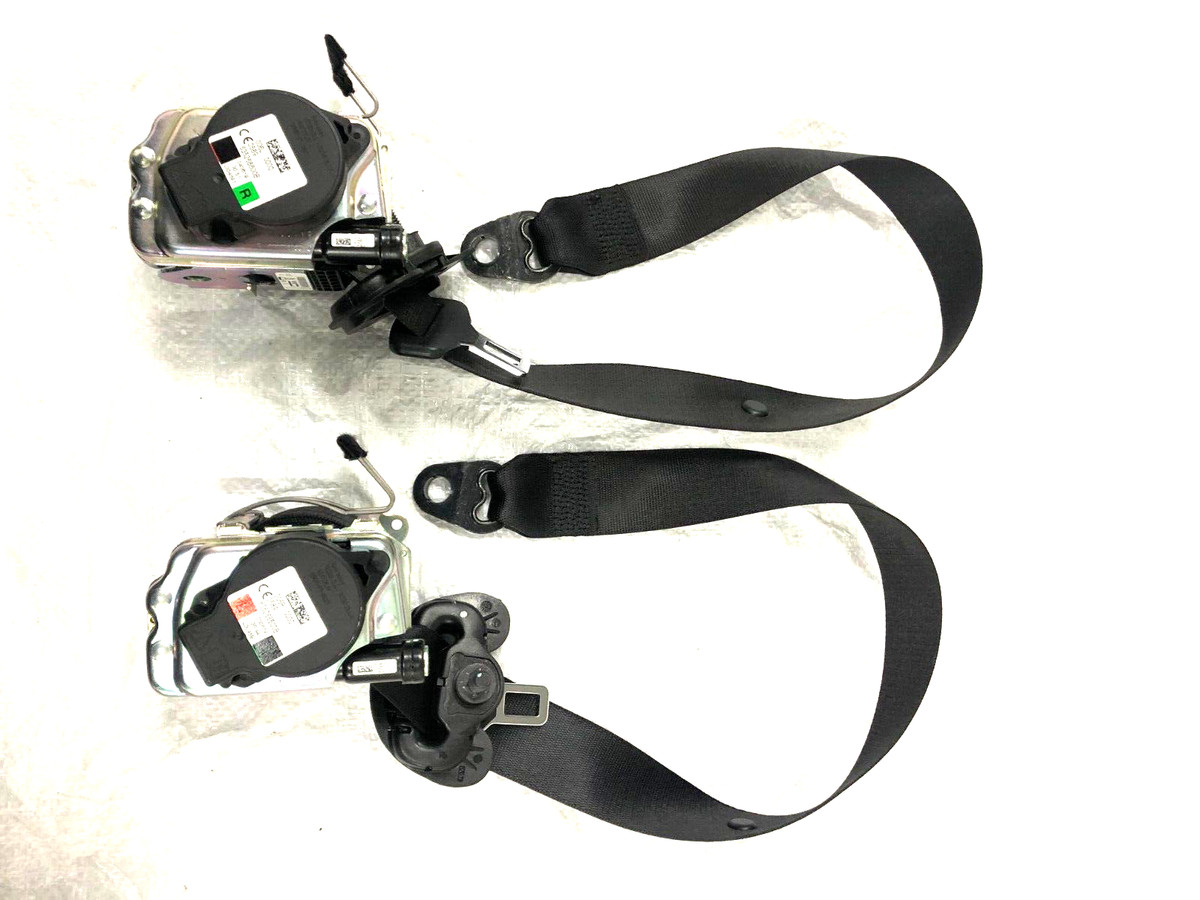 MINI F55 F56 COOPER SEAT BELT DRIVER+PASSENGER SIDE 635268800B 