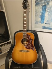 Beautiful Gibson Hummingbird Acoustic Guitar – Excellent Condition