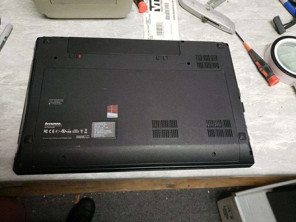 Lenovo IdeaPad N585 AMD 2 CORE  E-1 1.4GHZ 2GB RAM NO POWER CORD FREE SHIP - Image 4 of 4