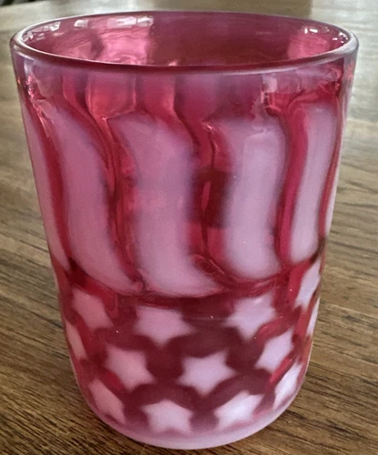 Cranberry Opalescent Stars & Stripes Tumbler
