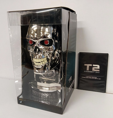 Terminator 2 T2 Judgment Day Limited Edition Blu-Ray Endoskull Bust Set
