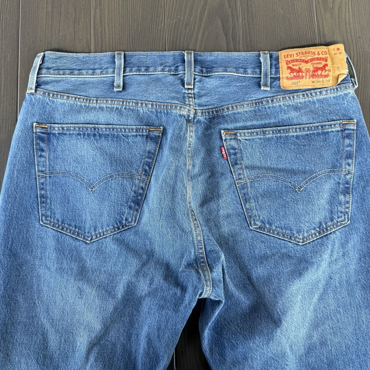 Levis 501 Original Button Fly Jeans Men 38x30 Straight Leg Stone
